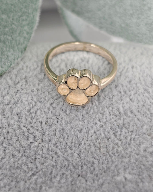 Gold 9k paw print ring