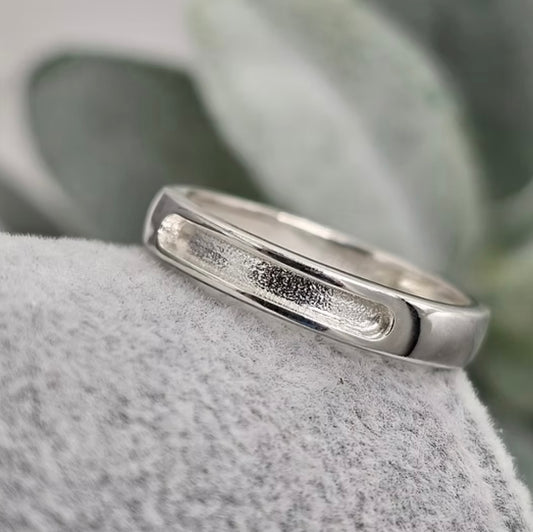 Rounded 4mm front face 925 silver channel ring